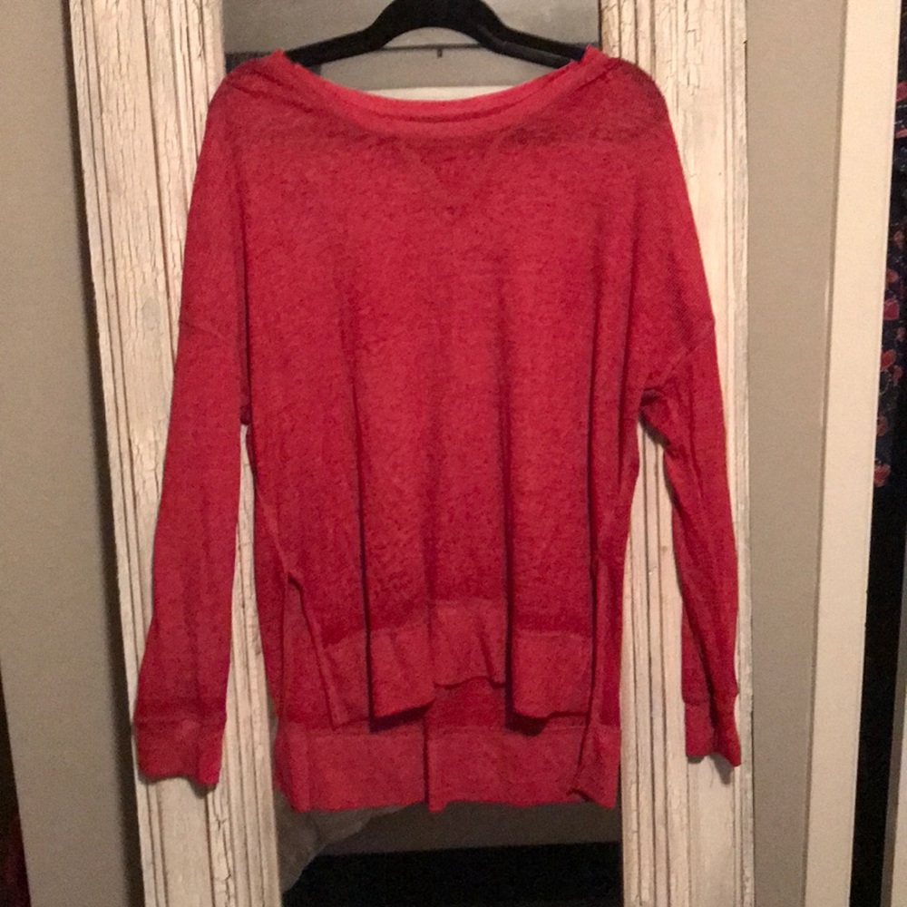Red Z supply long sleeve